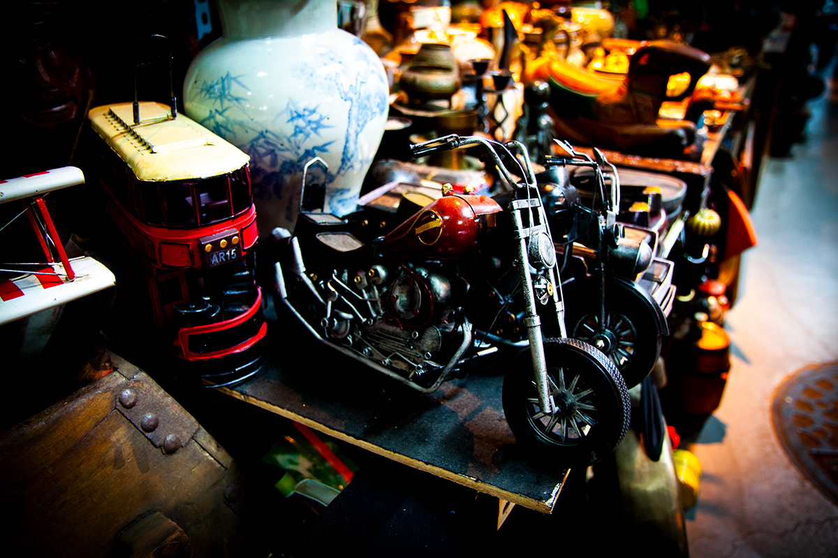 풍물시장 모터사이클 소품