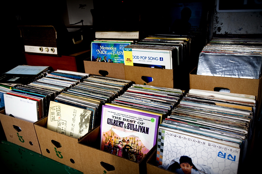 풍물시장의 바이닐 LP